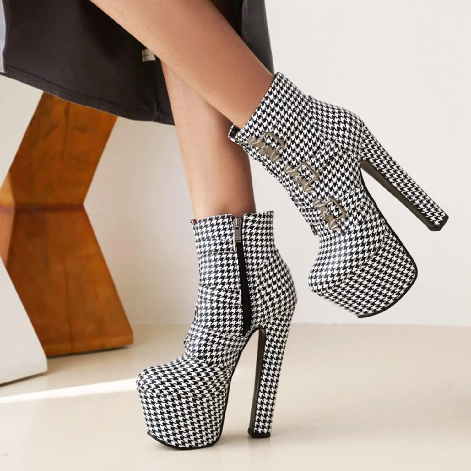 bbruriy Platform Boots for Women,Chunky Heel Round Toe Pu Leather Boots Side Zipper Metal Buckle Booties Nightclub Party Dress Boot 6.7" Chunky Heel Shoes