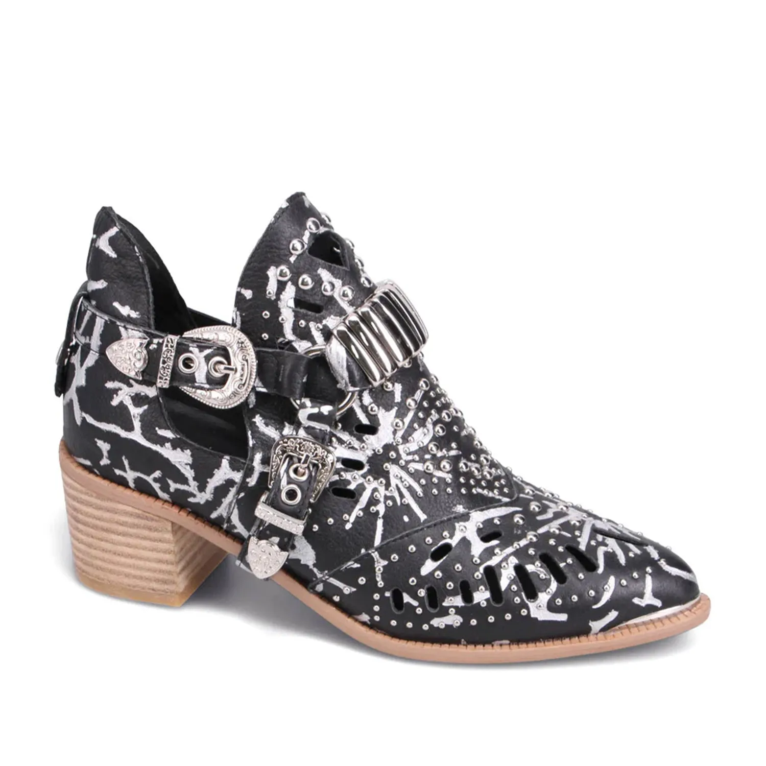 Django & Juliette Women's Hasp in Black