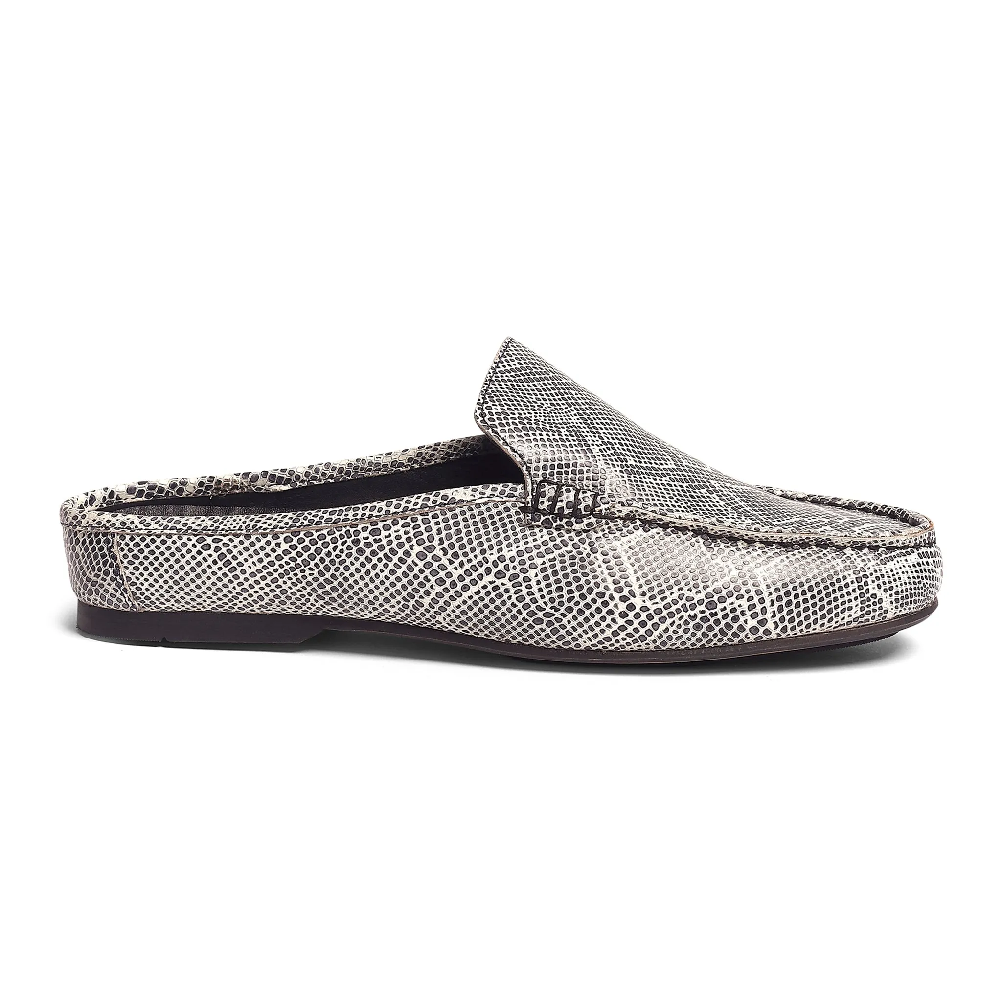Hector Mule // White-Black